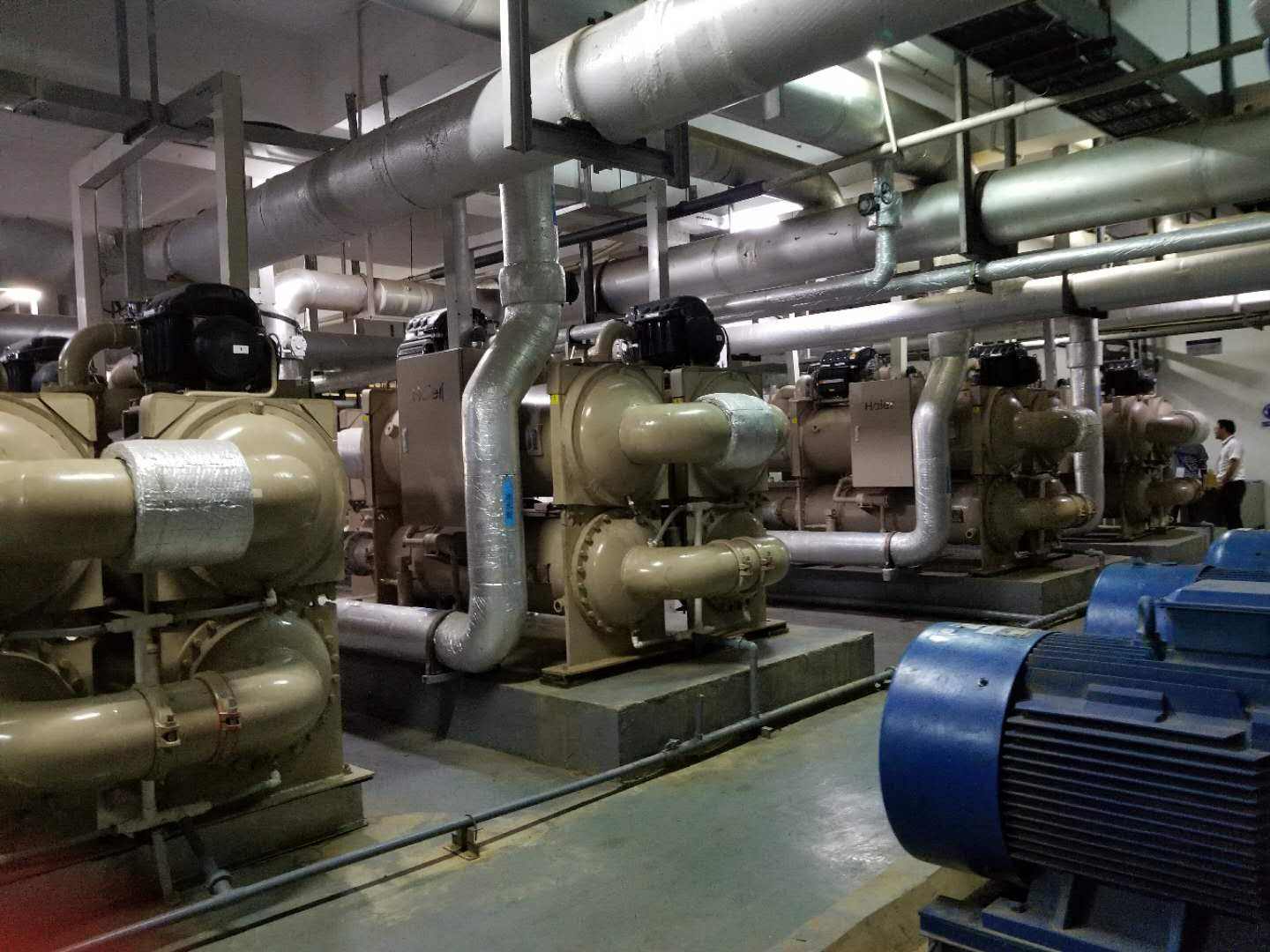 離心式冷水機組常規維護保養內容